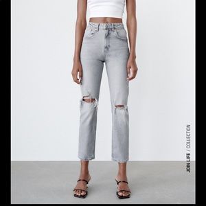 Zara Slim Fit High Rise Ripped Jeans in Light gray